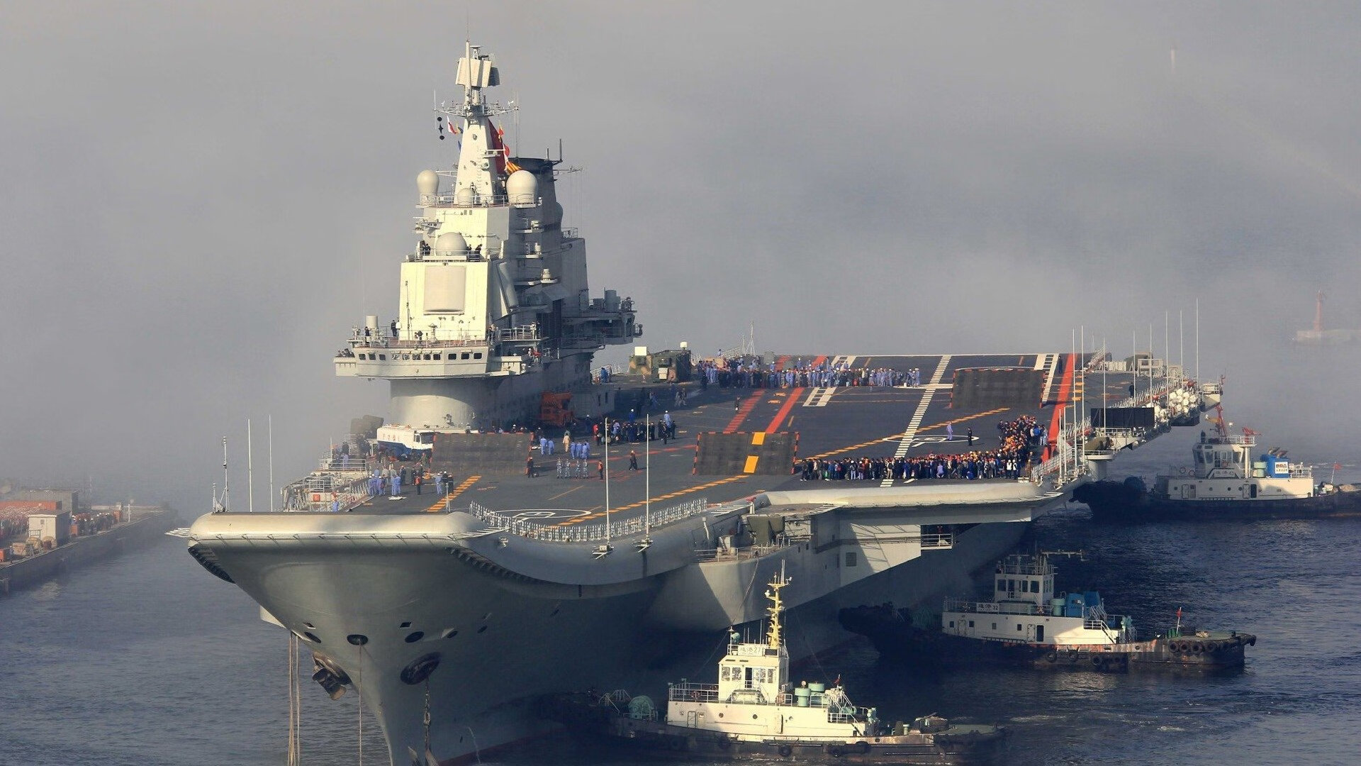 大型户外龙舟比赛，水上竞技展风采，龙舟比赛项目