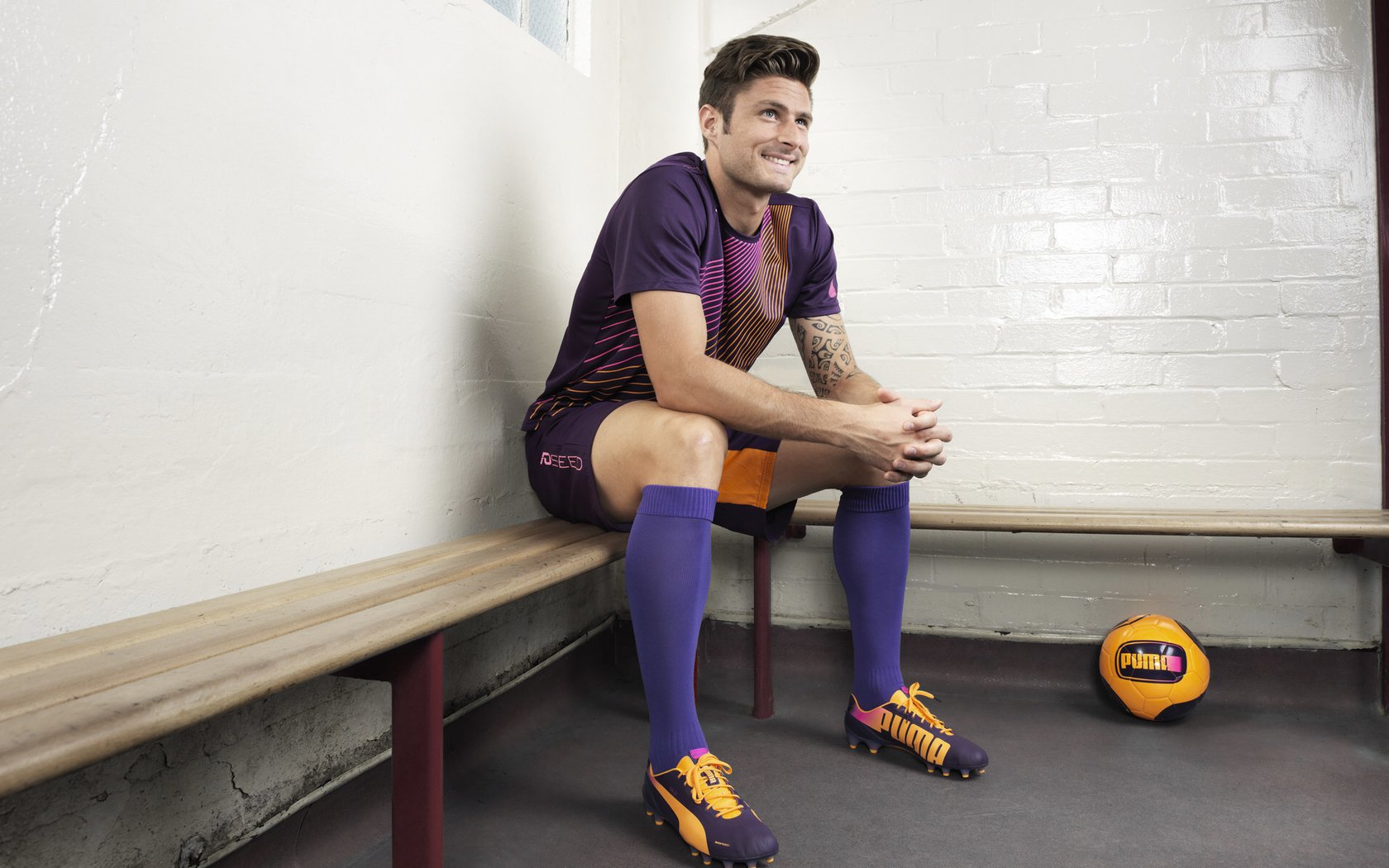 战术“黑科技”揭秘：助力球队夺冠的秘密武器